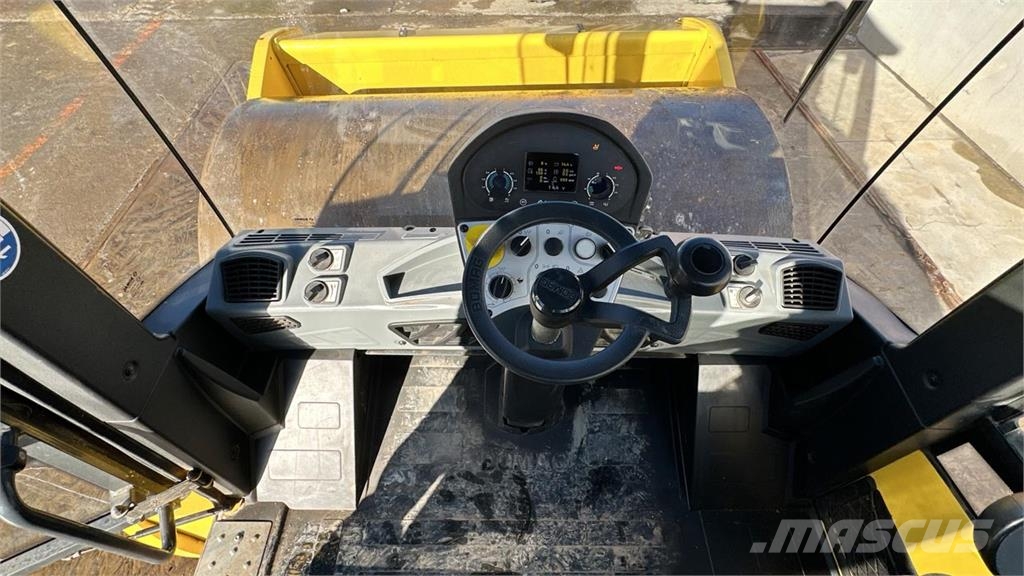 Bomag BW 216 DH-5 Nabijači zemlje