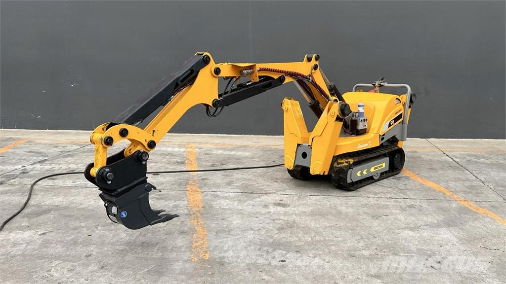 Brokk 90 Mini bageri <7t
