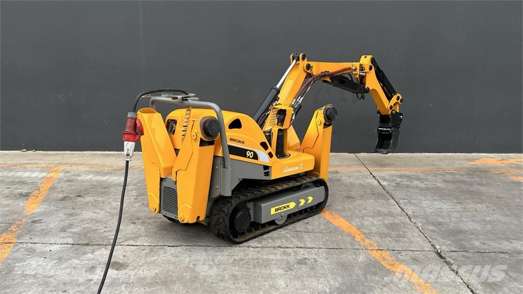 Brokk 90 Mini bageri <7t