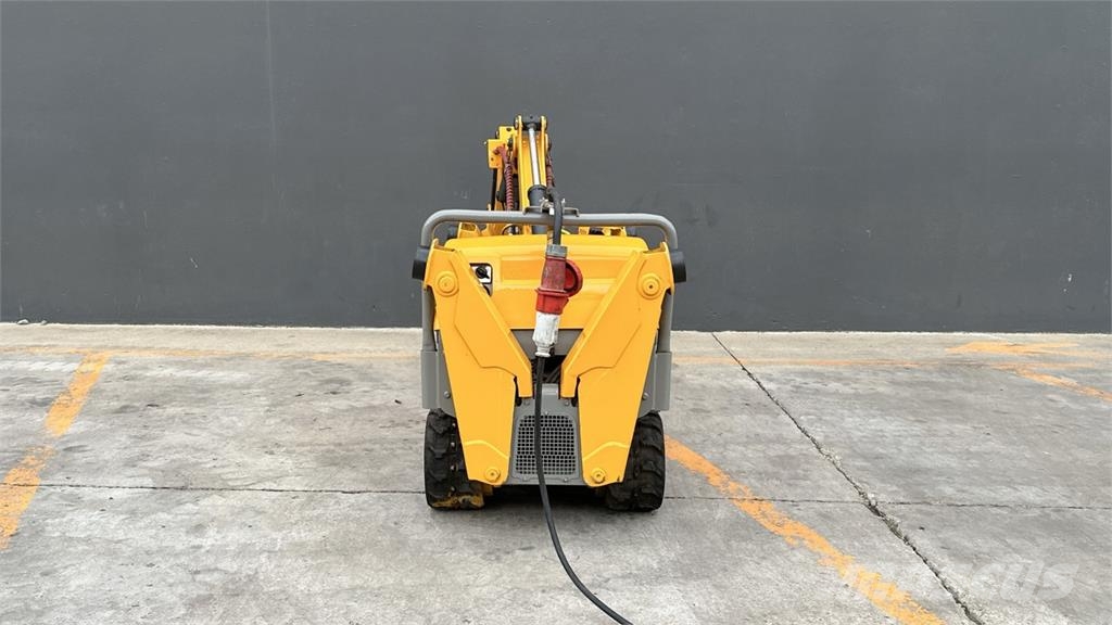 Brokk 90 Mini bageri <7t