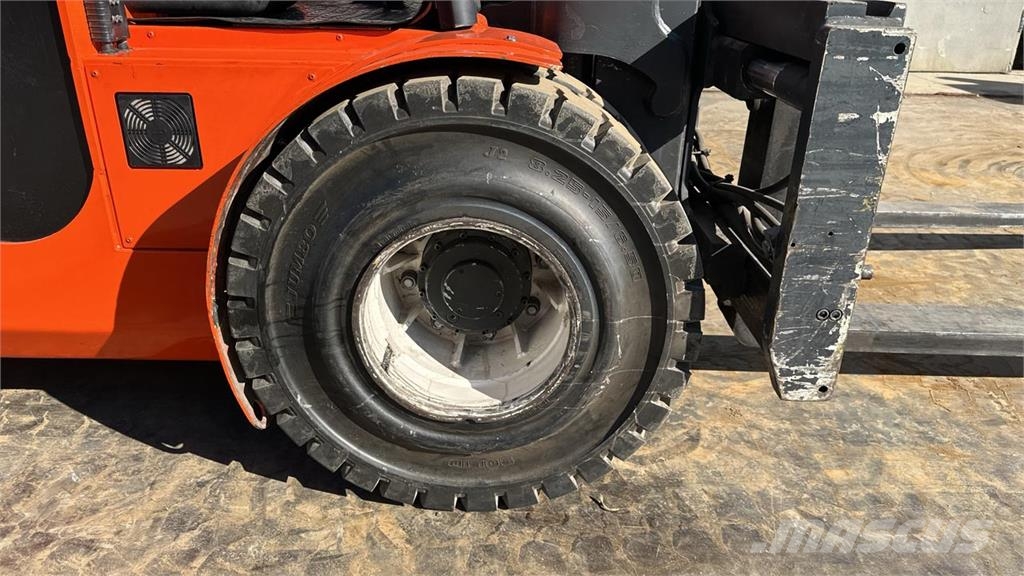 Carer R70H شاحنات ذات رافعات شوكية تعمل بالكهرباء