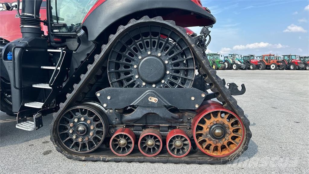 Case IH Magnum 380 CVX Снежные отвалы и плуги