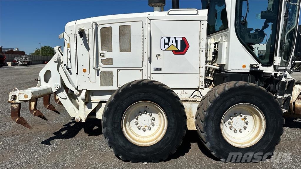CAT 120M2 Μπουλντόζες με ερπύστριες
