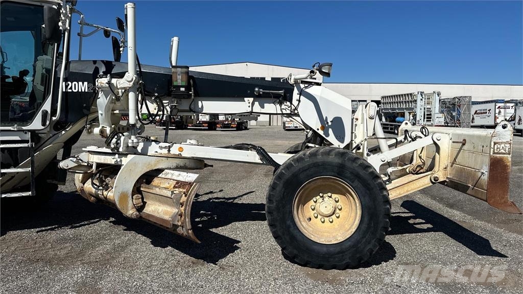CAT 120M2 Μπουλντόζες με ερπύστριες