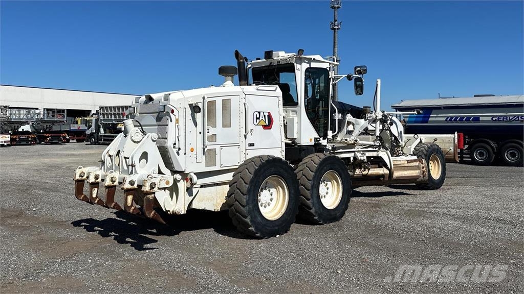 CAT 120M2 Μπουλντόζες με ερπύστριες