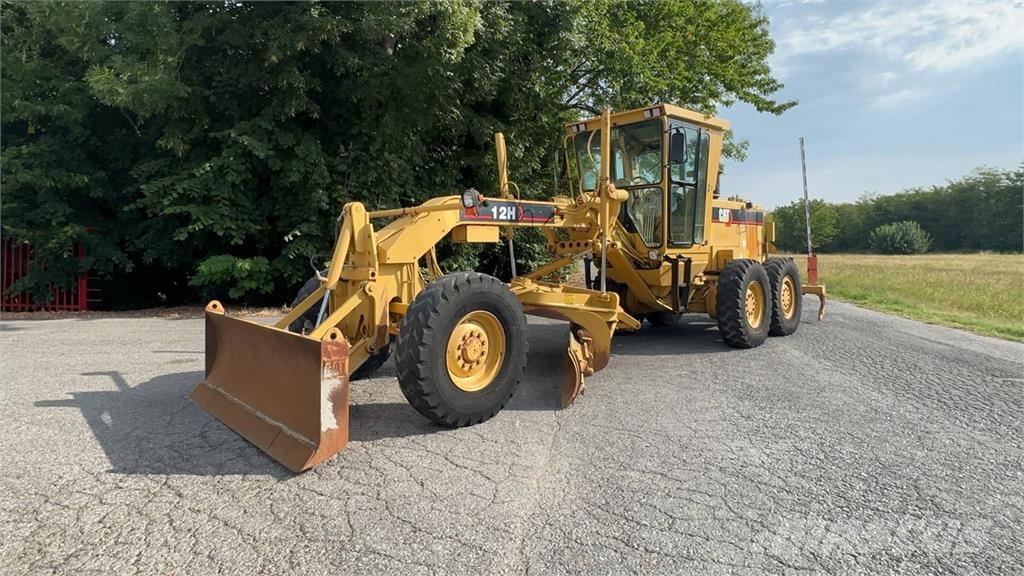 CAT 12H 6X4 Rupsdozers