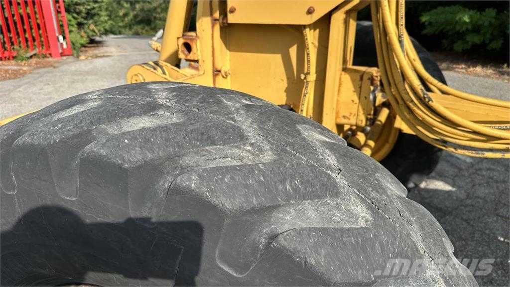 CAT 12H 6X4 Rupsdozers