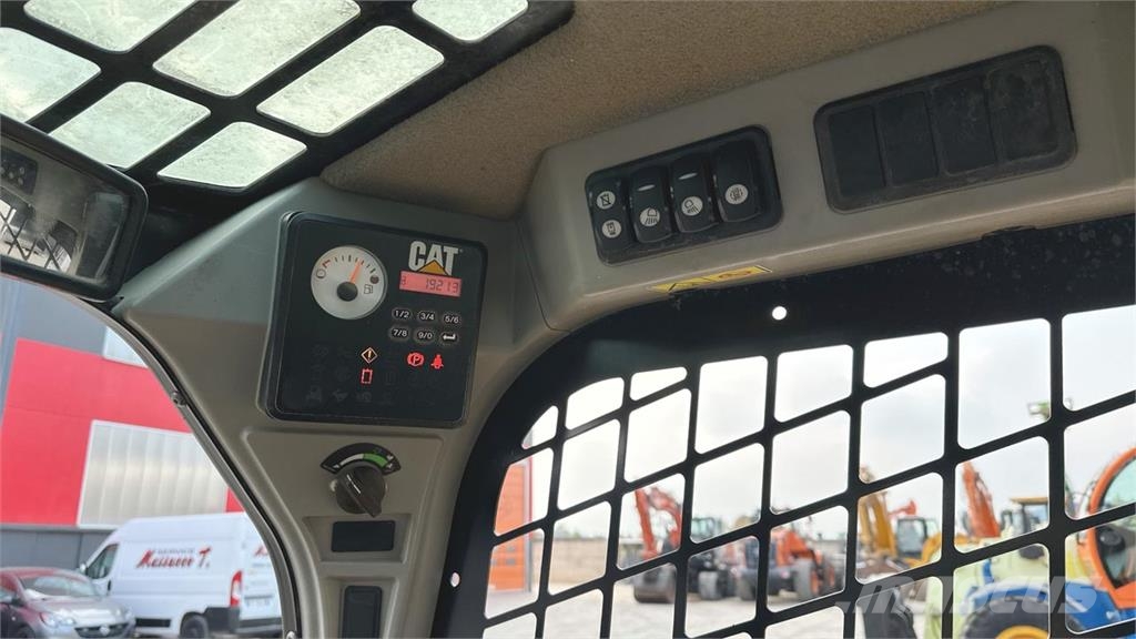 CAT 259D Skid steer loaders