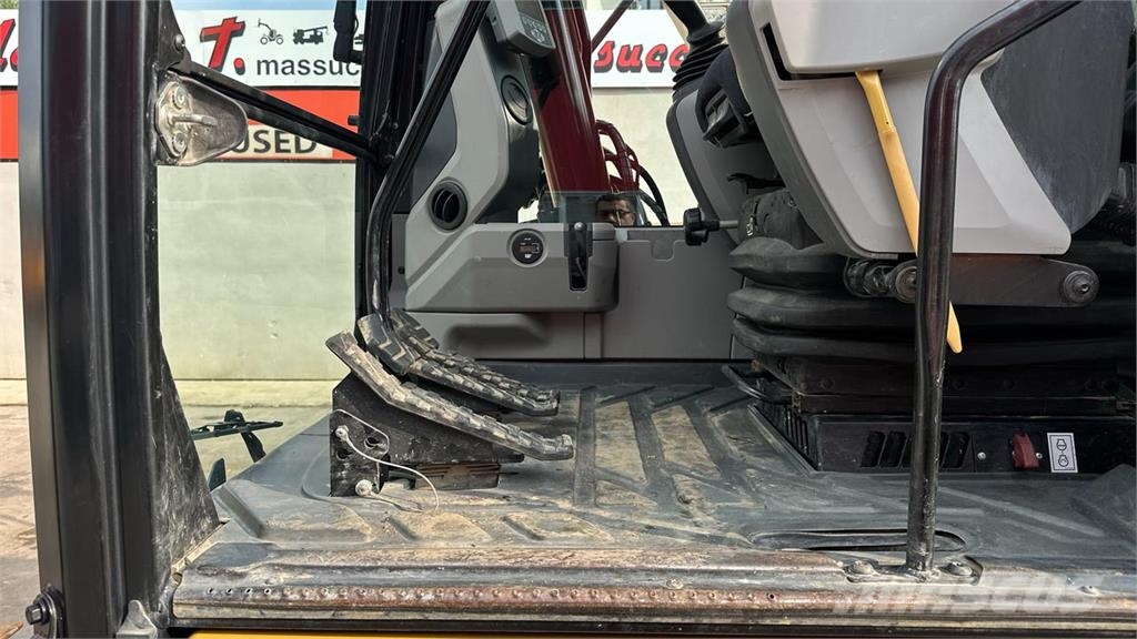 CAT 318FL Raupenbagger