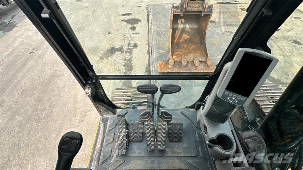 CAT 318FL Raupenbagger
