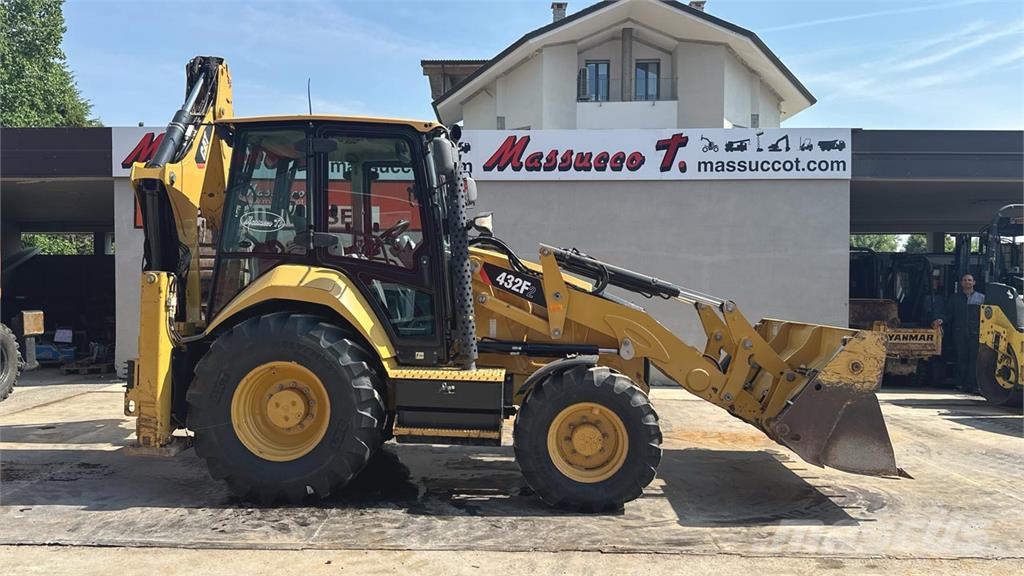 CAT 432F2 4x4 لوادر ذات جرافات عكسية