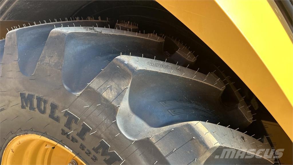 CAT 432F2 4x4 لوادر ذات جرافات عكسية