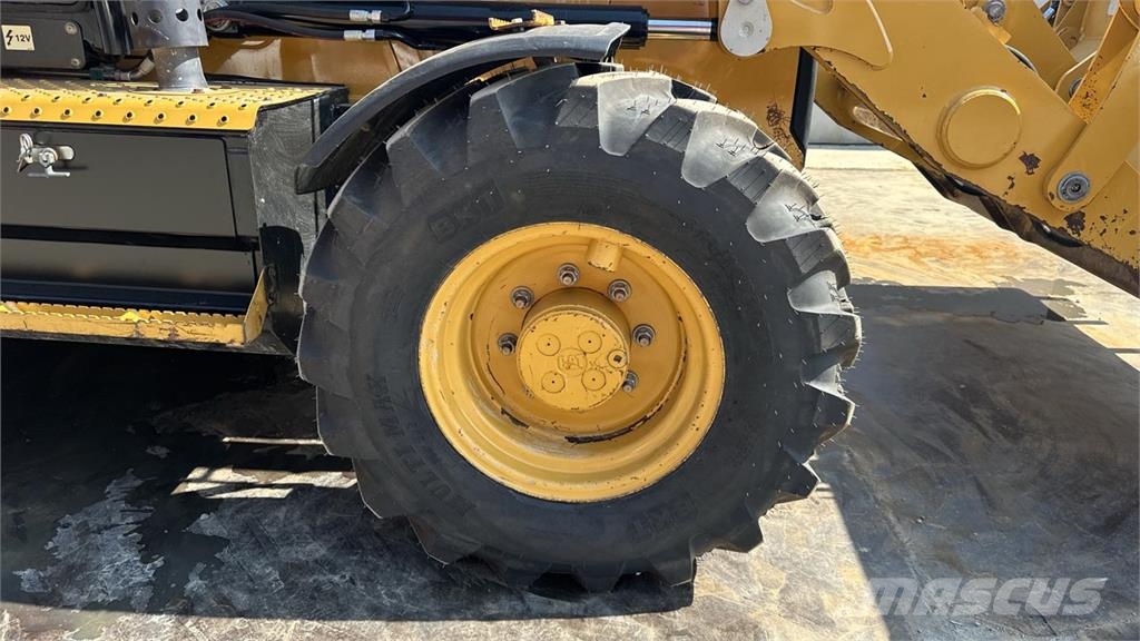 CAT 432F2 4x4 لوادر ذات جرافات عكسية