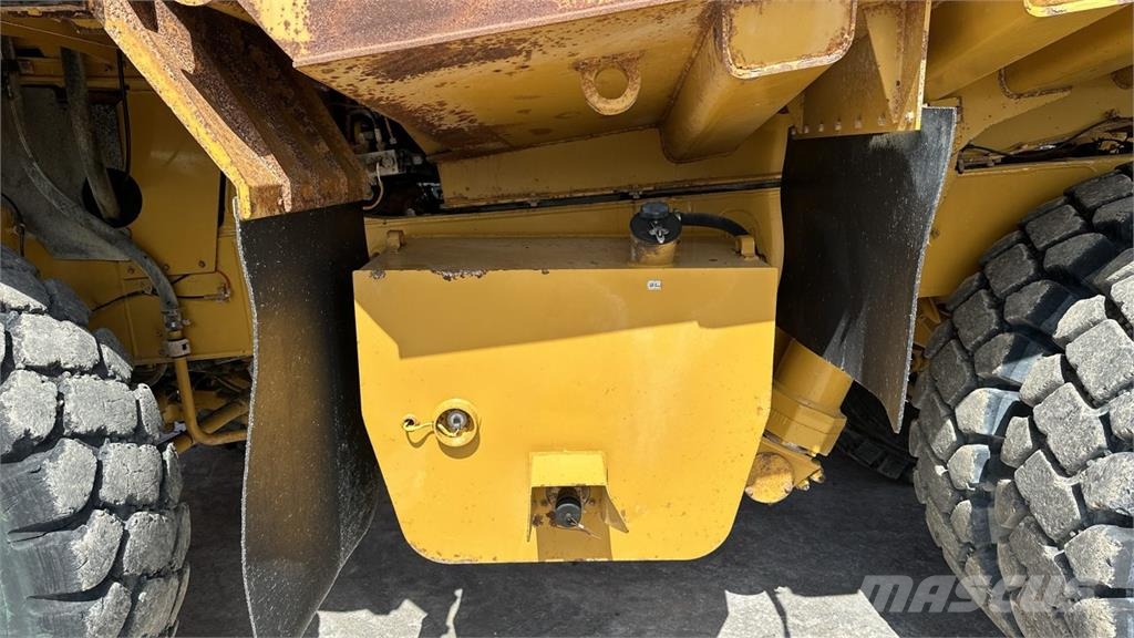CAT 770 Wozidła kolebkowe