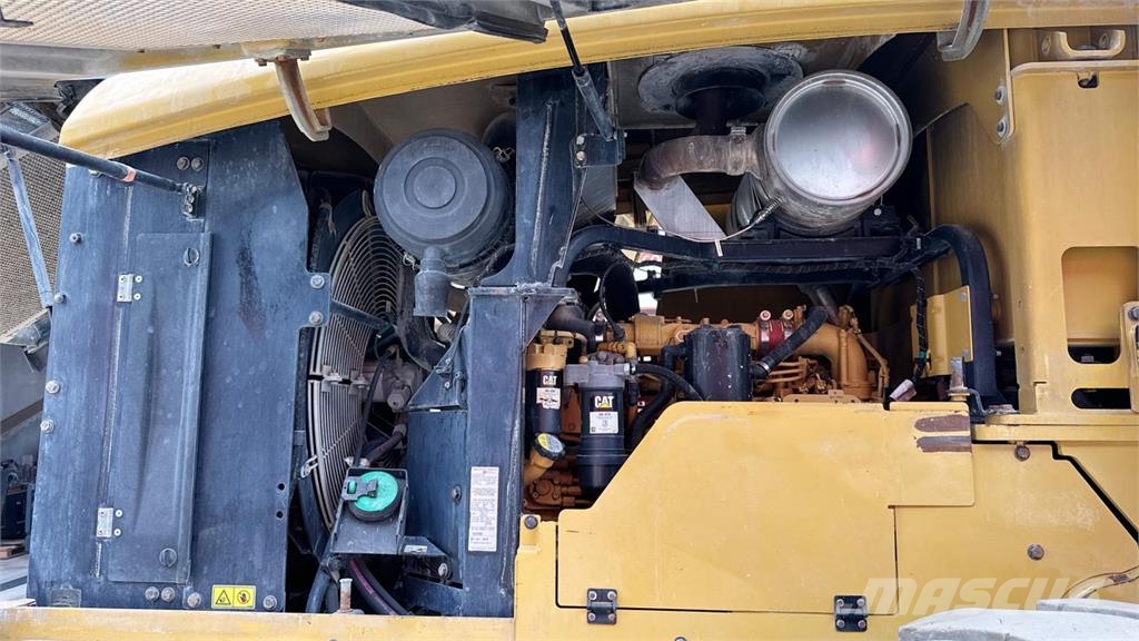 CAT 938K Tekerlekli yükleyiciler