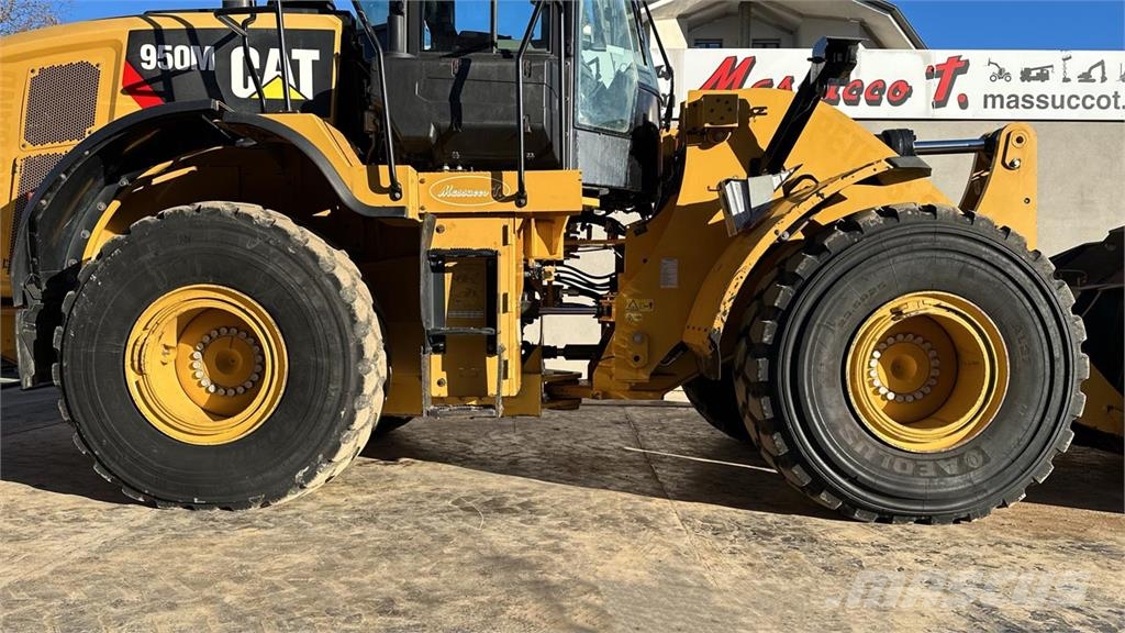 CAT 950M Tekerlekli yükleyiciler