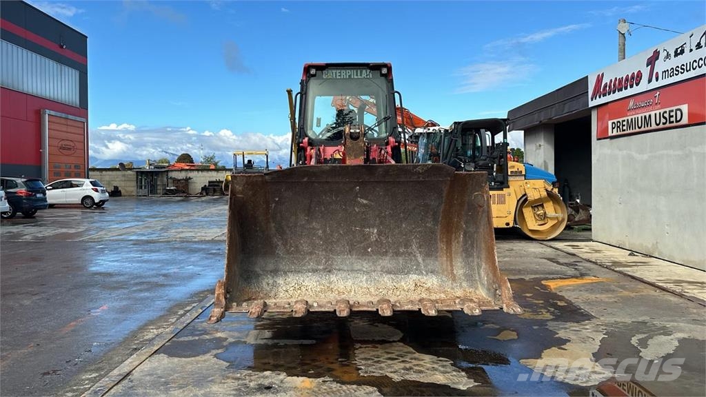 CAT 963D Tekerlekli yükleyiciler