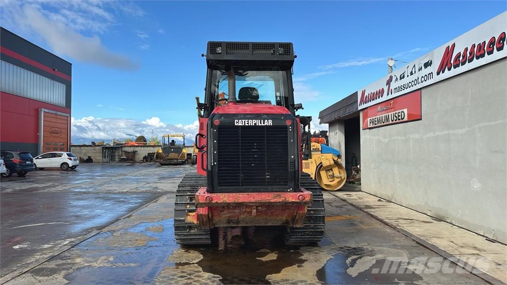 CAT 963D Tekerlekli yükleyiciler
