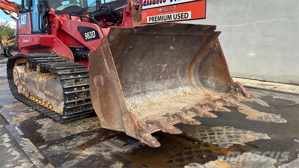 CAT 963D Tekerlekli yükleyiciler