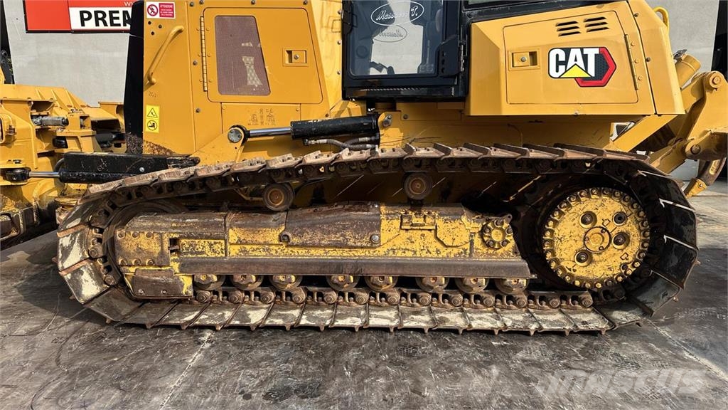 CAT D6K2LGP Верижни булдозери