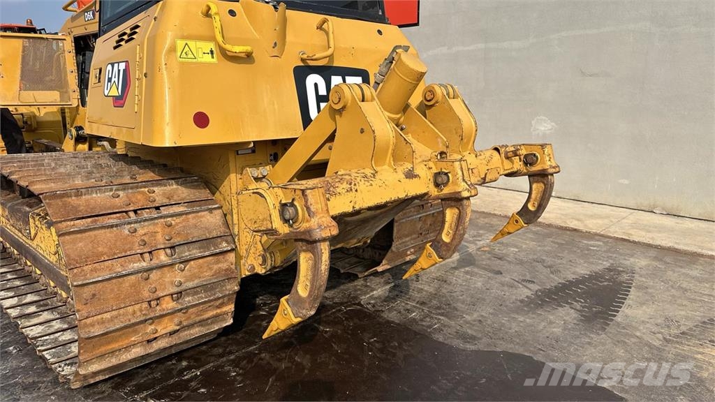 CAT D6K2LGP Верижни булдозери