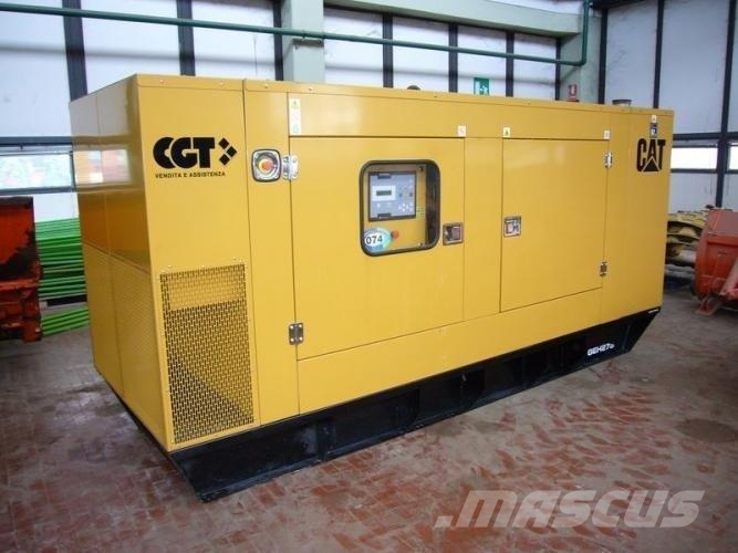 CAT GEH275 Light towers