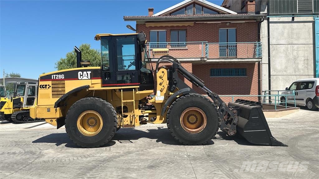 CAT IT28G 4X4 Radlader