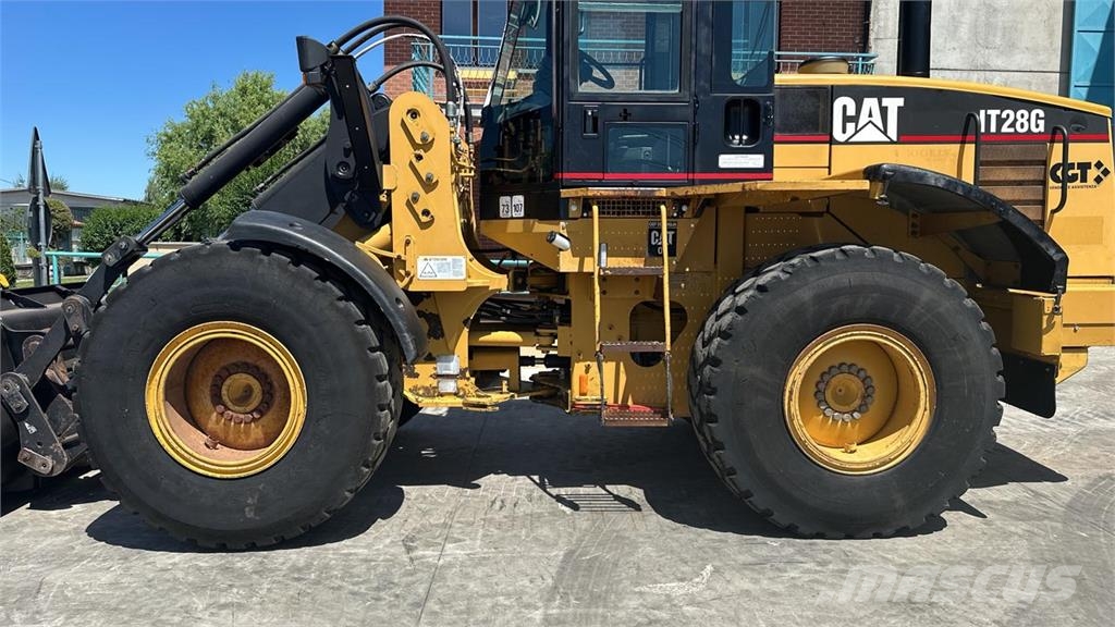 CAT IT28G 4X4 Radlader