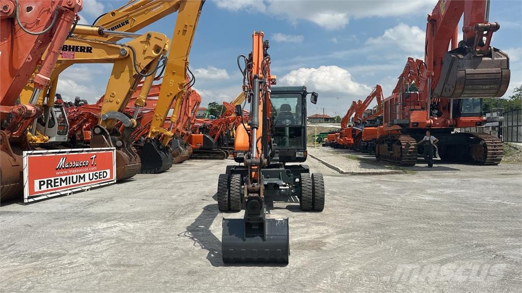 Doosan DX57W-5 حفارات بعجل