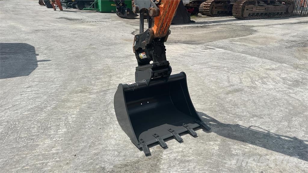 Doosan DX57W-5 حفارات بعجل