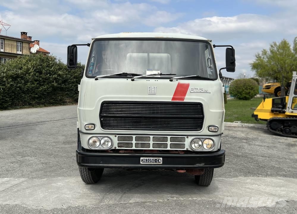 Fiat 673N 4X2 Κατασκευές - Άλλα