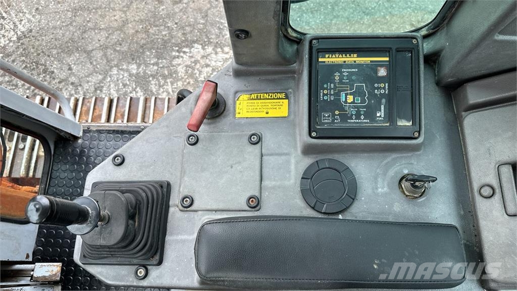 Fiat-Allis FL175 Tekerlekli yükleyiciler