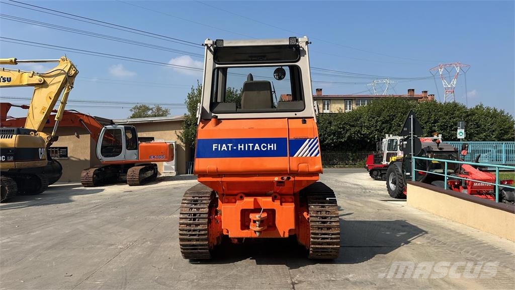 Fiat-Hitachi FL145 Pás carregadoras de rodas