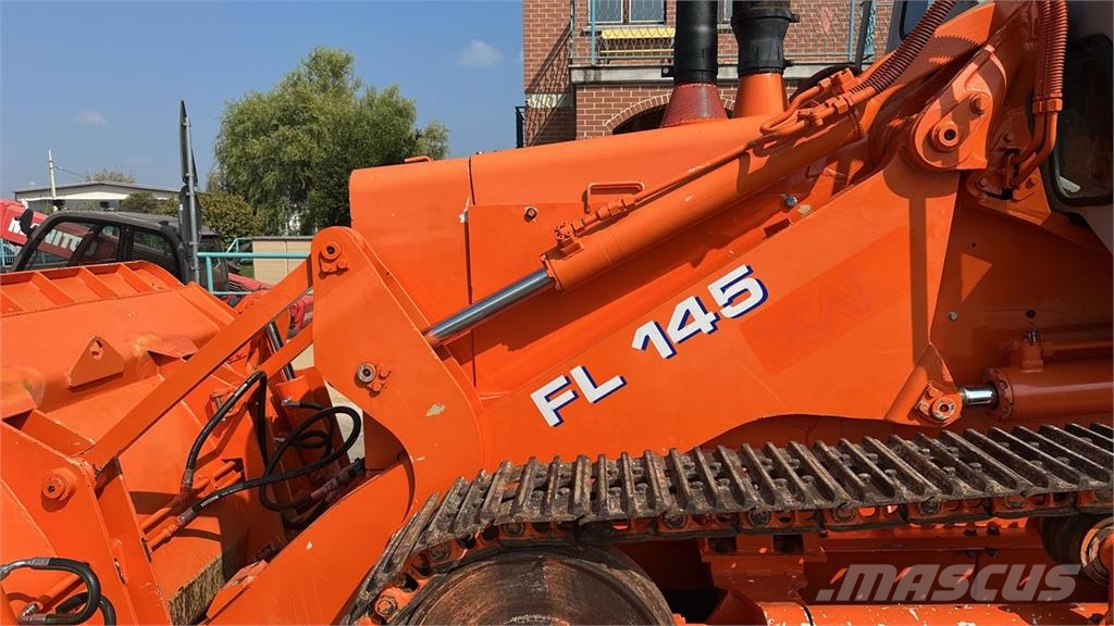 Fiat-Hitachi FL145 Pás carregadoras de rodas