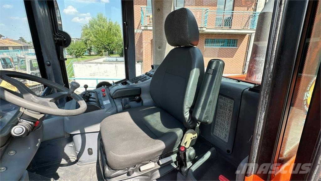 Fiat-Kobelco W 170 Rataslaadurid