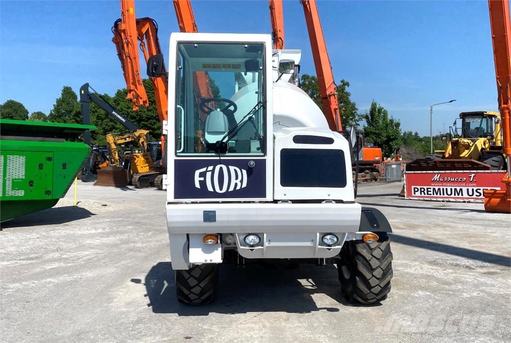 Fiori DB460 Автобетоносмесители