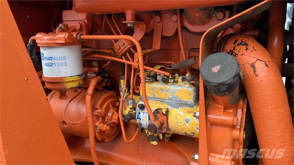 Ford 5600 4X2 Μπουλντόζες με ερπύστριες