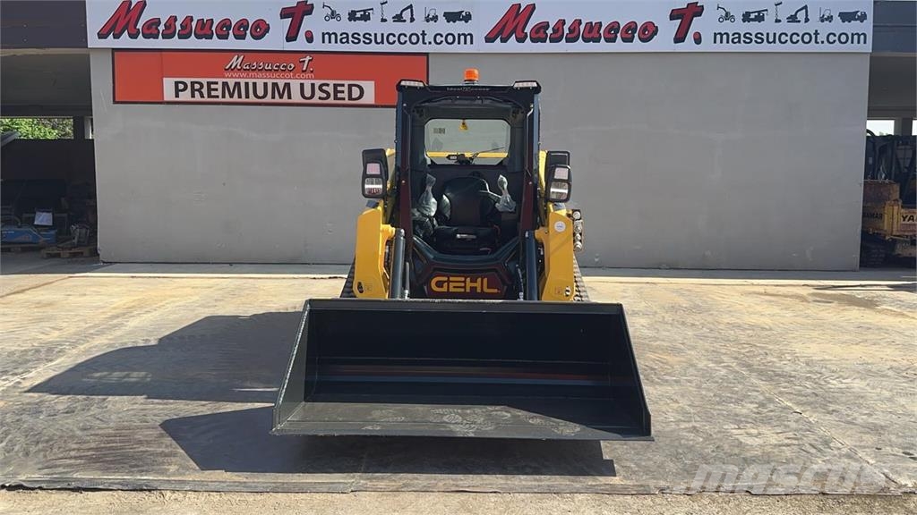 Gehl VT275 لوادر انزلاقية التوجيه
