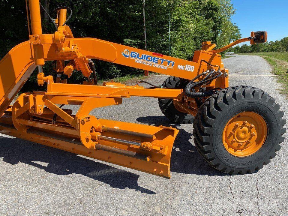Guidetti MG100 Bulldozer på larvebånd