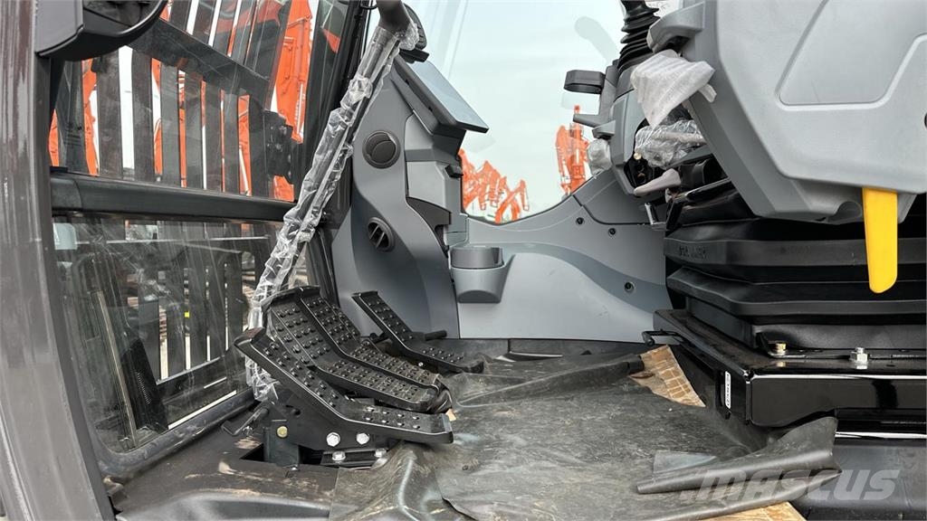 Hitachi KMC380S-7 Εκσκαφείς με ερπύστριες