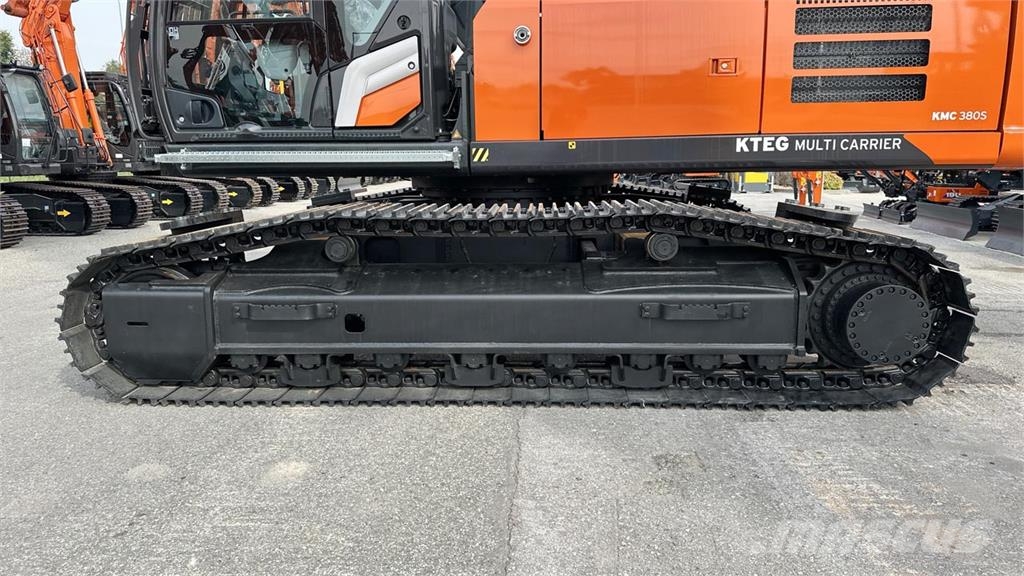 Hitachi KMC380S-7 Εκσκαφείς με ερπύστριες