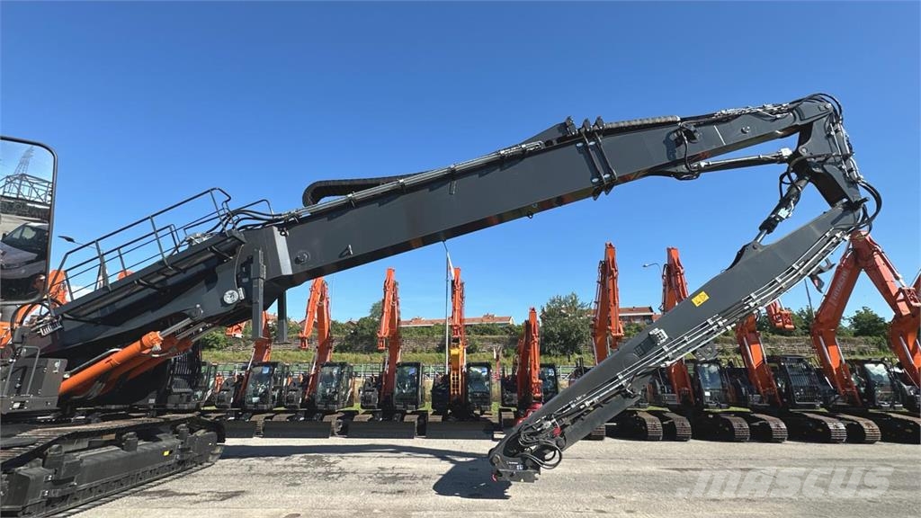 Hitachi KMC750S-7 حفارات زحافة