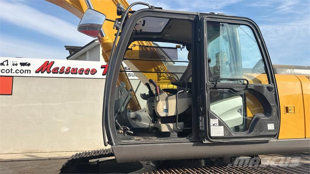 Hitachi X250LCN-5B Εκσκαφείς με ερπύστριες