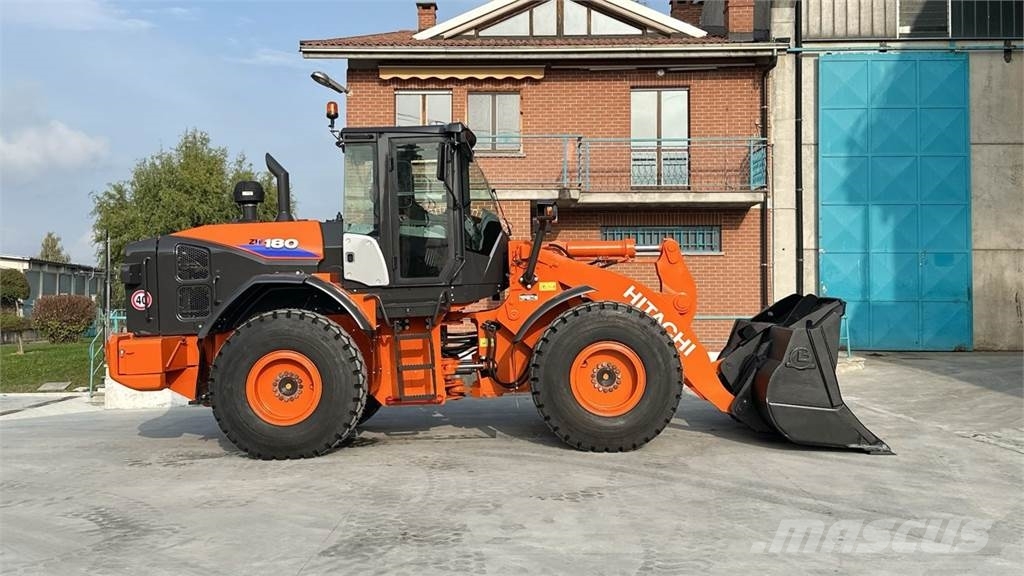 日立建機 ZW180-5B, 2016, イタリア - 中古 ホイールローダー・タイヤ