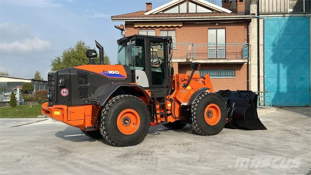 日立建機 ZW180-5B, 2016, イタリア - 中古 ホイールローダー・タイヤ