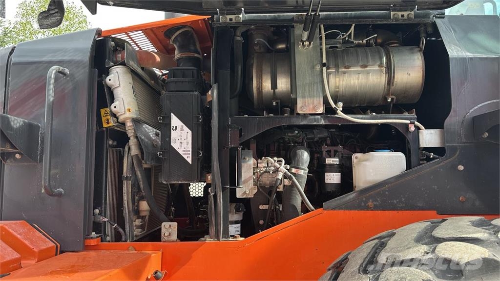 Hitachi ZW180-6 Læssemaskiner på hjul