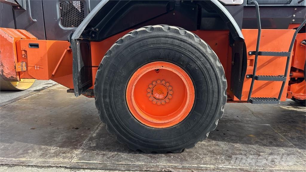 Hitachi ZW180-6 Læssemaskiner på hjul