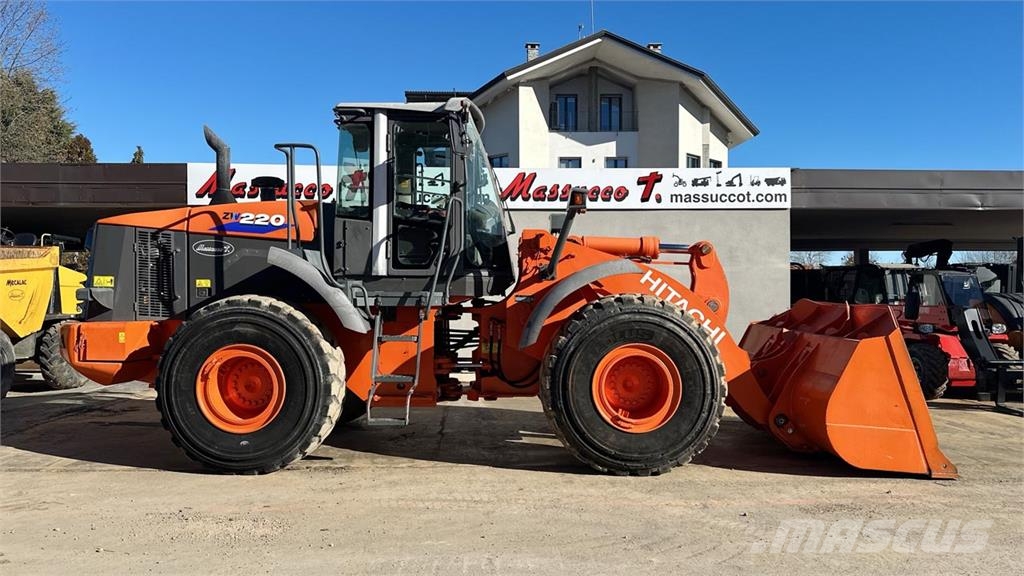 Hitachi ZW220 Wheel loaders