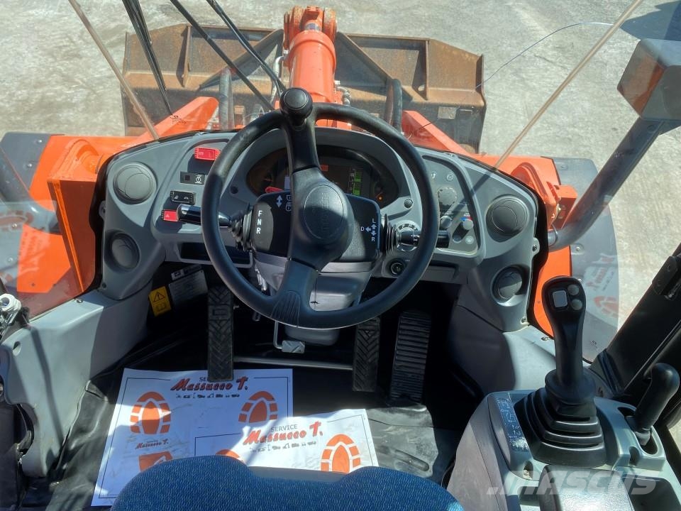 Hitachi ZW250-6 Wheel loaders