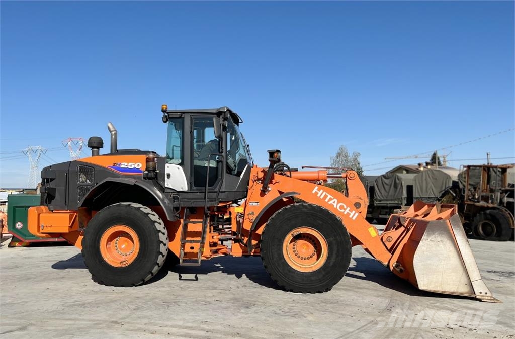 Hitachi ZW250-6 Radlader